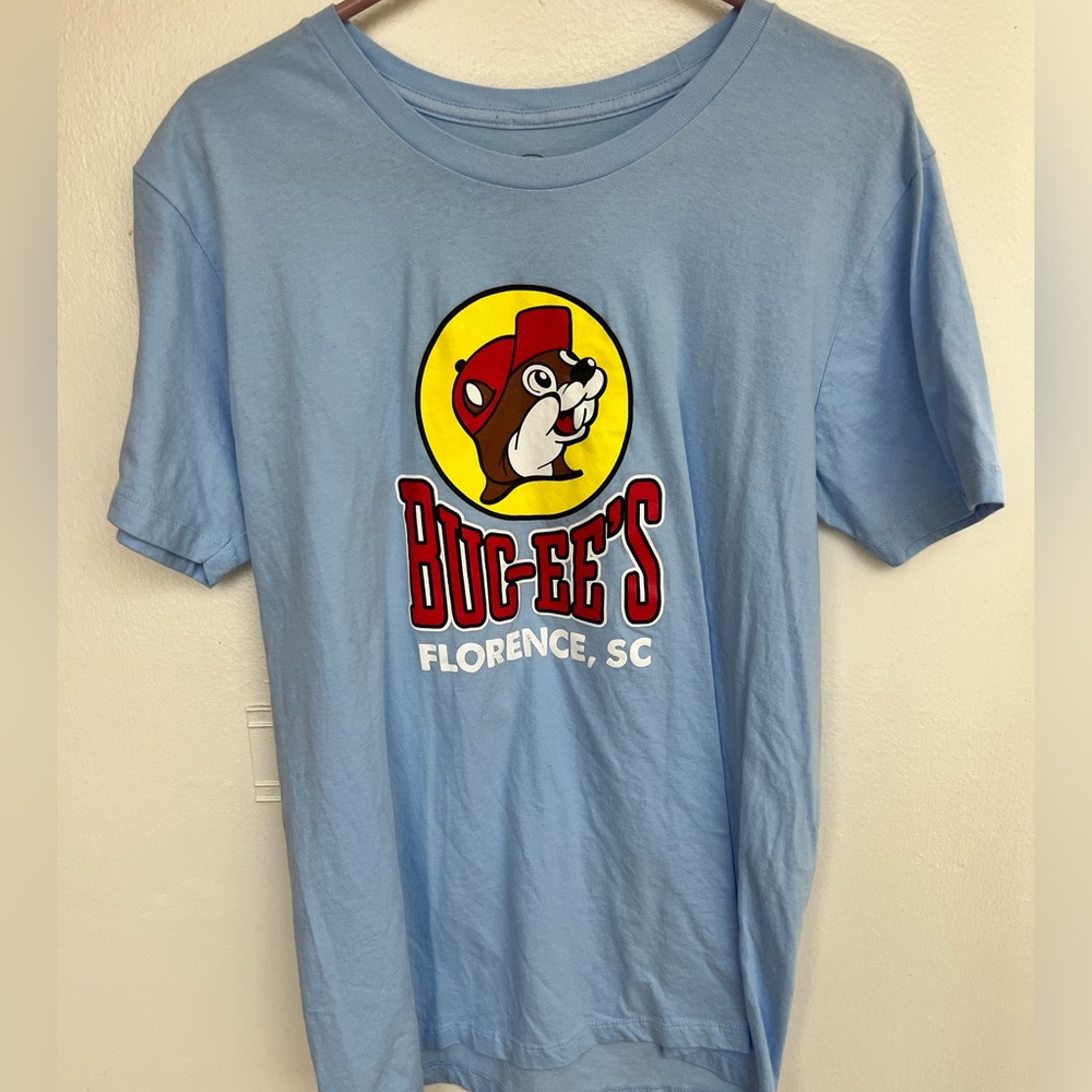 Buc-ees shirt